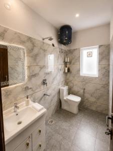 Luxury 2 plus Study BHK Mountain View