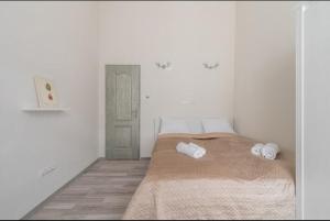Superb Downtown Szimpla Kert Apartment with 3 ACs