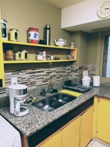Plaza Italia Apartment, frente al lago