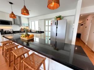 Elegancia Malecón Departamento Exclusivo a 2 Cuadras del Mar