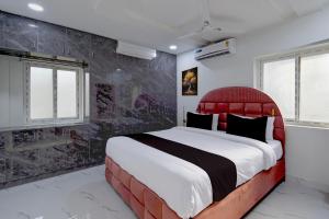 Hotel O WAAH HOME STAY