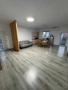 Luca House