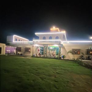 Hotel aashirwad palace
