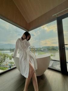 Omvibe Retreat Miễu Lake Chương Mỹ