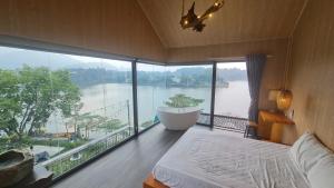 Omvibe Retreat Miễu Lake Chương Mỹ