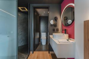 Hotel More By Kavia