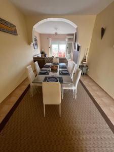 Appartement en résidence + grande terrasse sur le toit