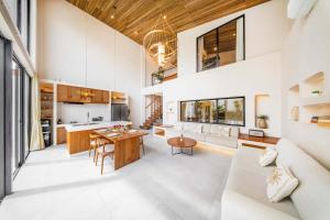 Thessia Villa Modern 2BR Private Pool in Cemagi