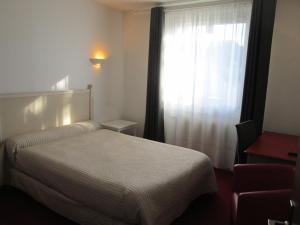 Hotels Hotel Victor Hugo : photos des chambres