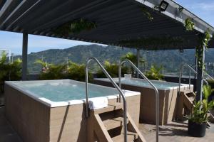 Hotel Doral Inn