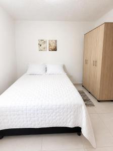 Modern 3-Bedroom, 2-Bathroom Apartment in a Gated Community