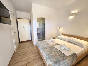 Adriatic Guesthouse Balota with Shared Pool- Bungalow with Terrace 2