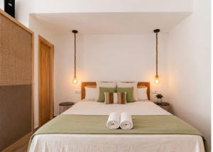 Coqueto Apartamento Mediterraneo steps from the Sea