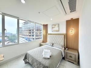 Lujoso departamento Millenium con piscina MILL-703