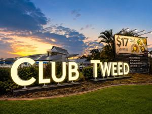 Cooks Endeavour Motor Inn - Near beach & Gold Coast Airport
