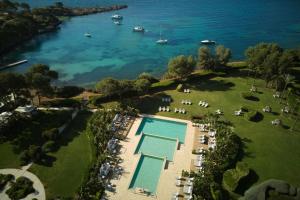 The St. Regis Mardavall Mallorca Resort