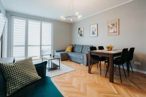 Connecta Apartament in City Center with AC