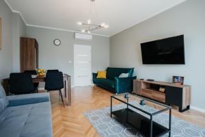 Connecta Apartament in City Center with AC