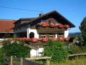 Ferienhof Hierl - Häuser