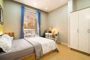 Chill Balcony & Kitchen 5-Min Walk to Ben Thanh