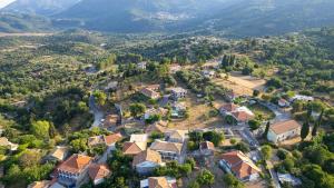 Dervisia Stonehouse 3