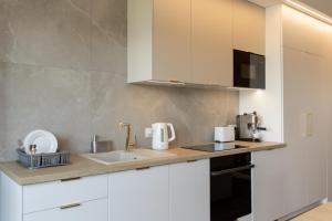 Apartament Atrium Capital Towers z widokiem na panoramę miasta