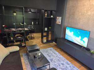 Elegant Oasis Top Center,NDK,Vitosha Blvd