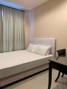Apartemen Central Park 2BR, Alaina 40