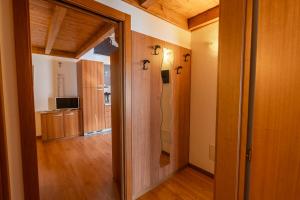 The Ski Stop Apartment & Free Park