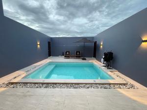 Maisie private pool villa chaam