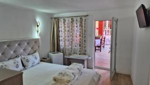 Casa JIANU MARILU