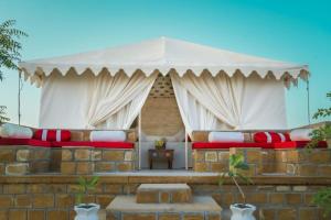 Desert Island Luxury Camp & Resort Jaisalmer
