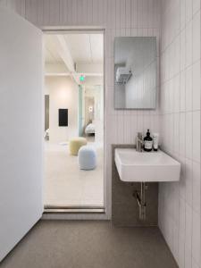 [New] DH Stay 3 3BR 2BATH 3min Hongik Univ STN