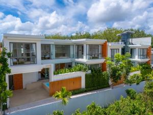 Rosemary Alisa 4BR Pool Villa near Bang Tao Beach