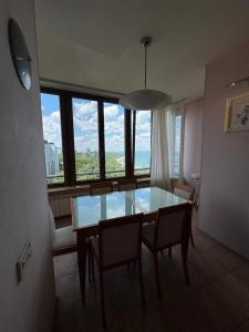 French boulevard Family Apartment 41