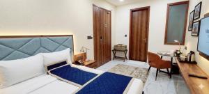 Hotel Aroha Stayz At Sector 44 Noida