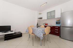 Apartment Lara Iva