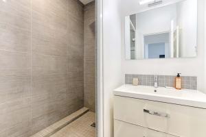 Appartement de charme proche de la Tour Eiffel 1BR
