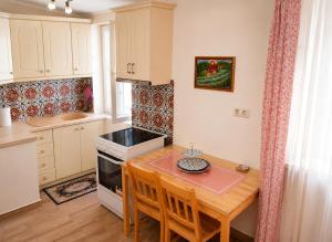 Ismini Old Town apartment