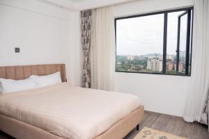 Luxurious Urban 2 bedroom with gym & pool