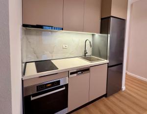 Botanical Garden Apartment
