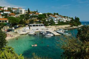 Villa Starlight Okrug Panoramic Sea View & Jacuzzi