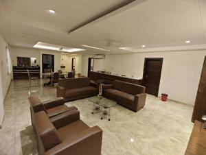 Pleasant 2bedroom spacious stay in the prime area