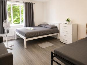 Private Rooms Near Central London