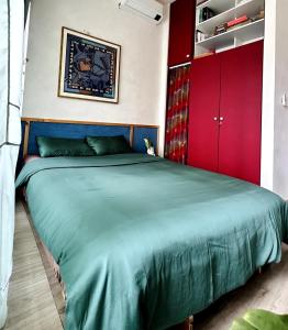 Cozy Apartment with balcony in District 1