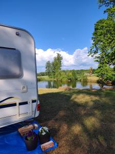 Countryside Glamping by Horse Meadows & Sea only 4 km