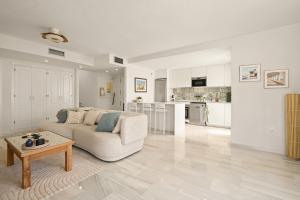 Los Naranjos 2BR Rooftop Terrace & Mountain View