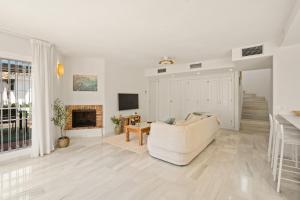 Los Naranjos 2BR Rooftop Terrace & Mountain View