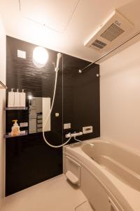 Station 2min walk 2Doublebed 1Sofabed Max 5person Direct USJ 5min Namba 8min