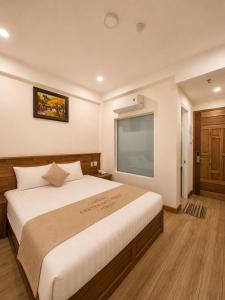 Khách sạn Quy Nhơn Center - 08 Trần Độc